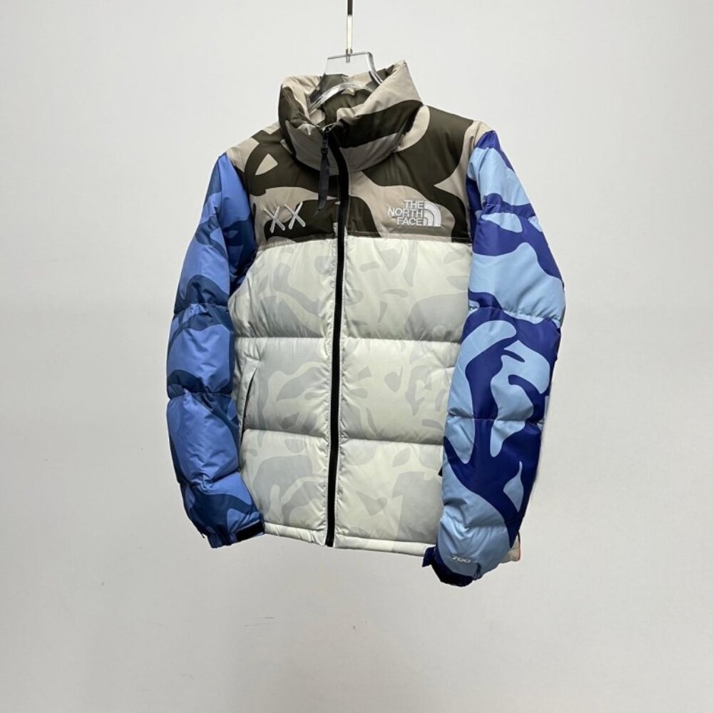 The North Face Blue Men's Down Jacket - Picture 2 of 9
